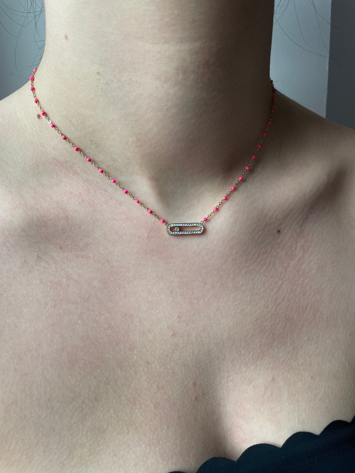 Collier MAJE