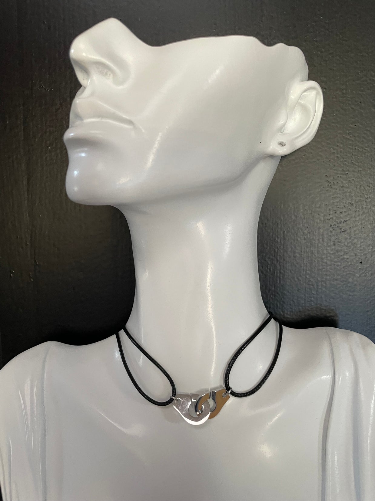Collier JAKARTA