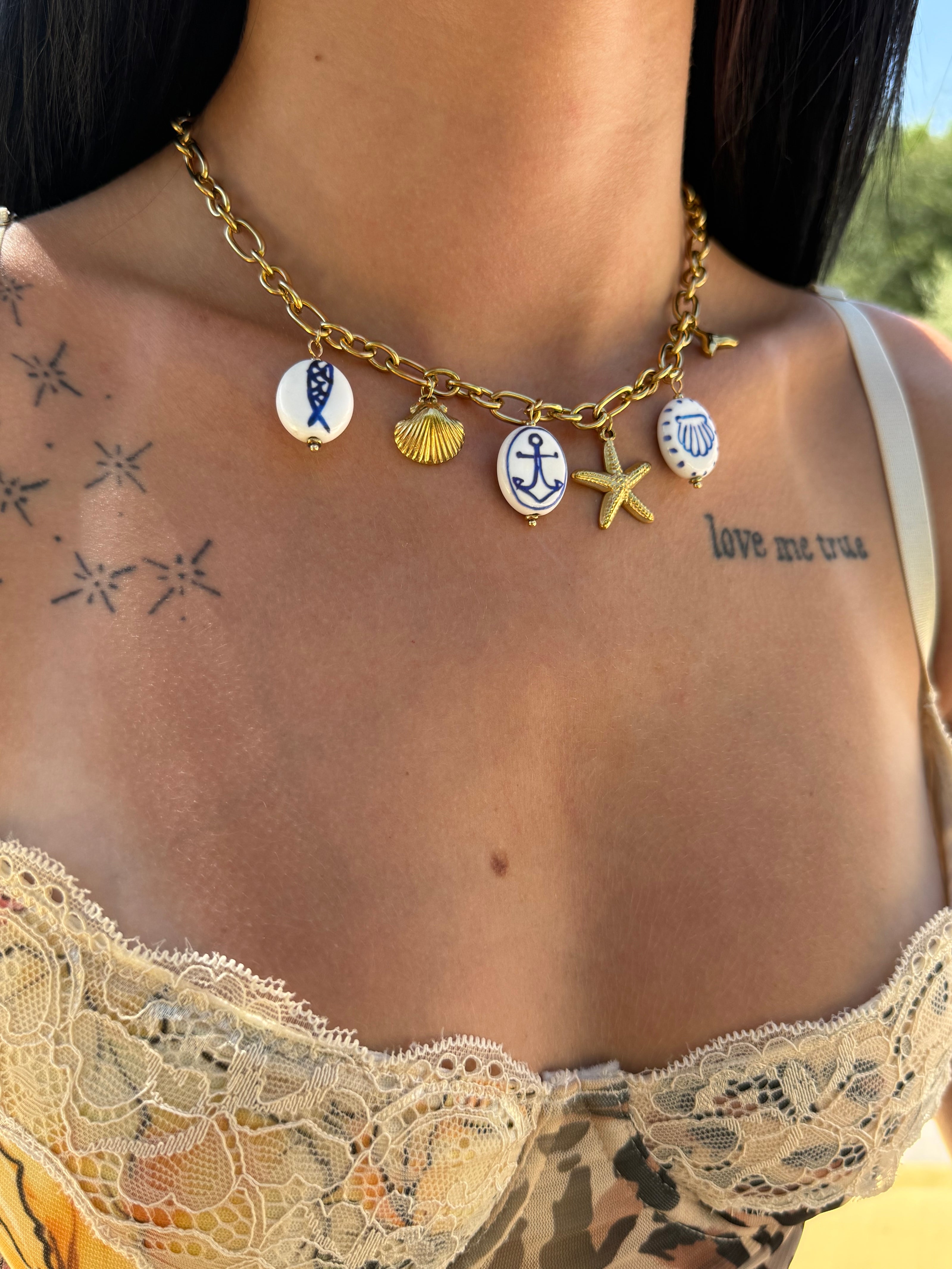 Collier MUSCA