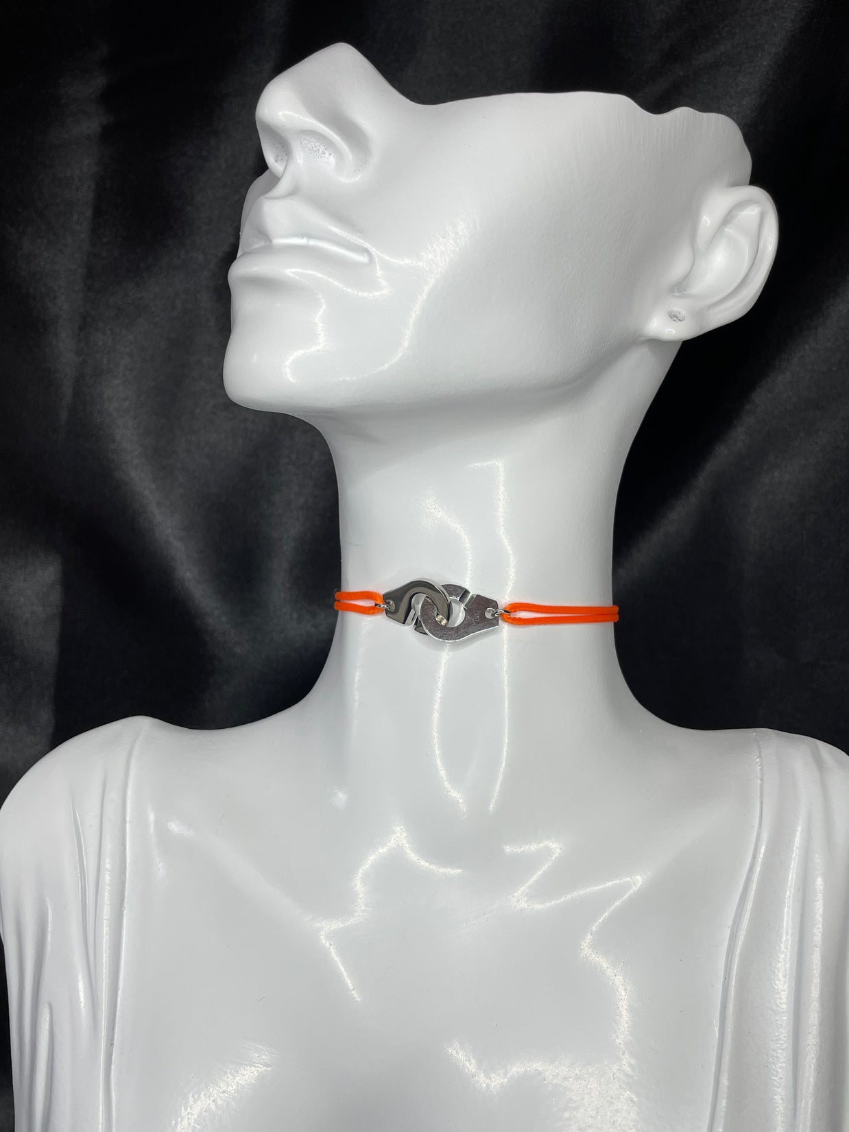Collier JAKARTA